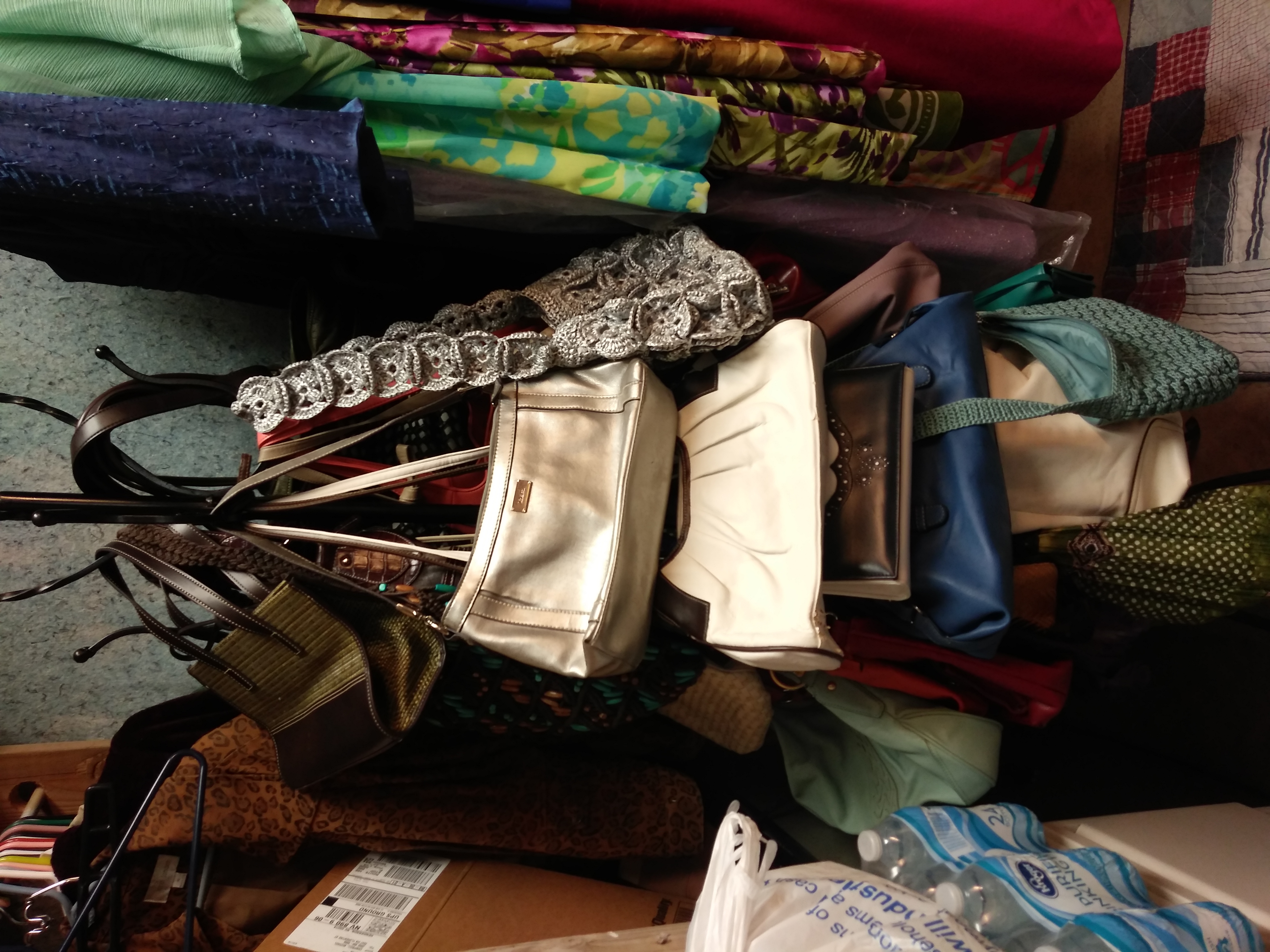 Women's Clothing  $1.00 per piece