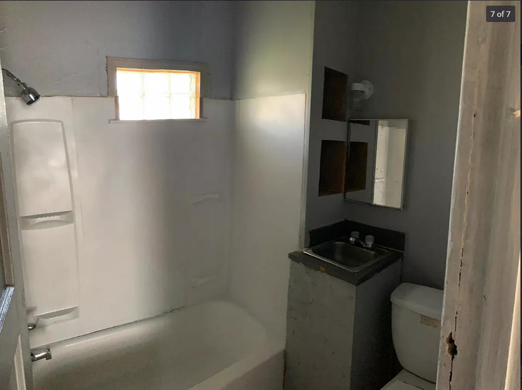 Great Investment Property w ROI 12.11%