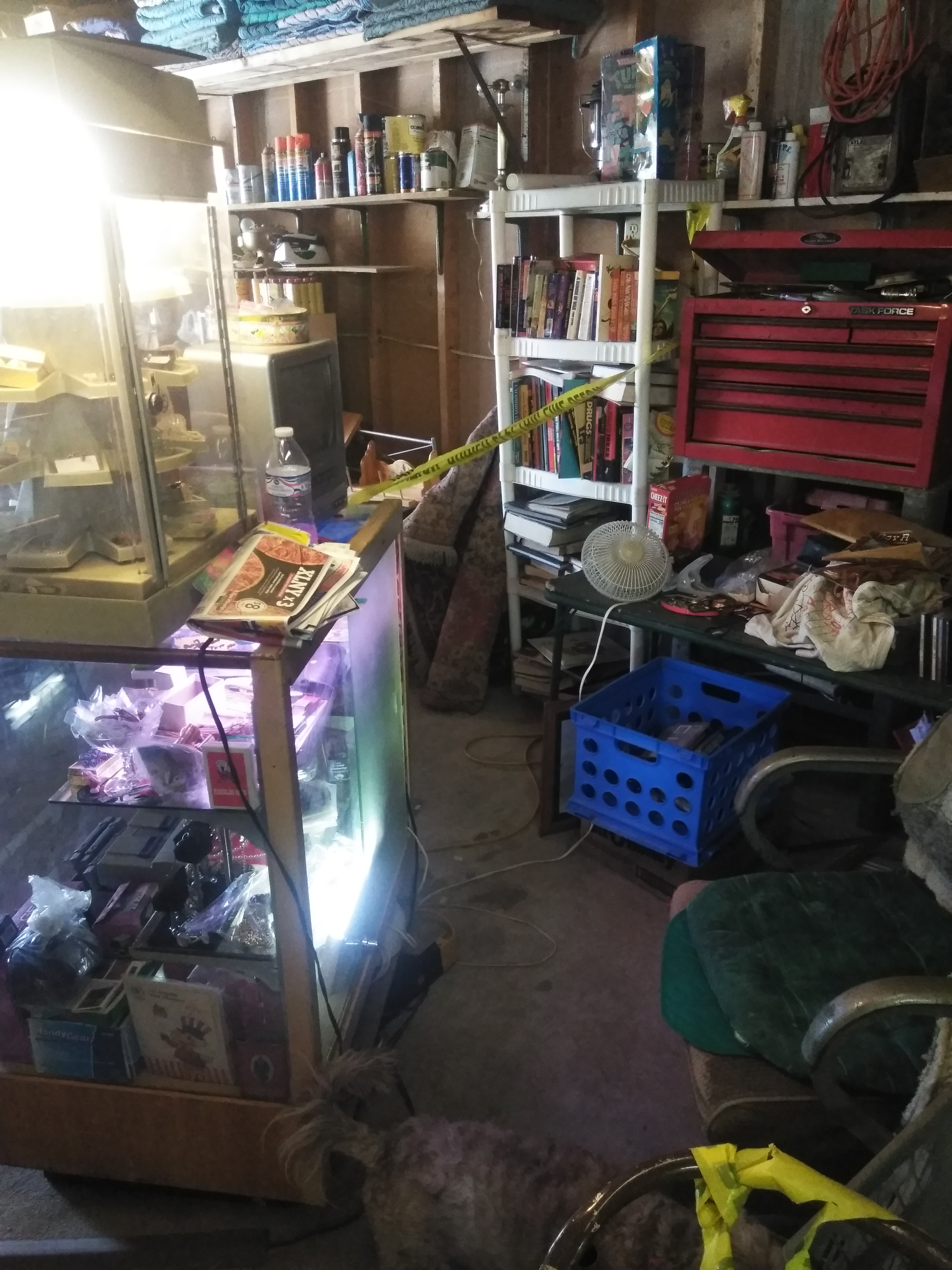 GARAGE BUY OUT LOT $ALE