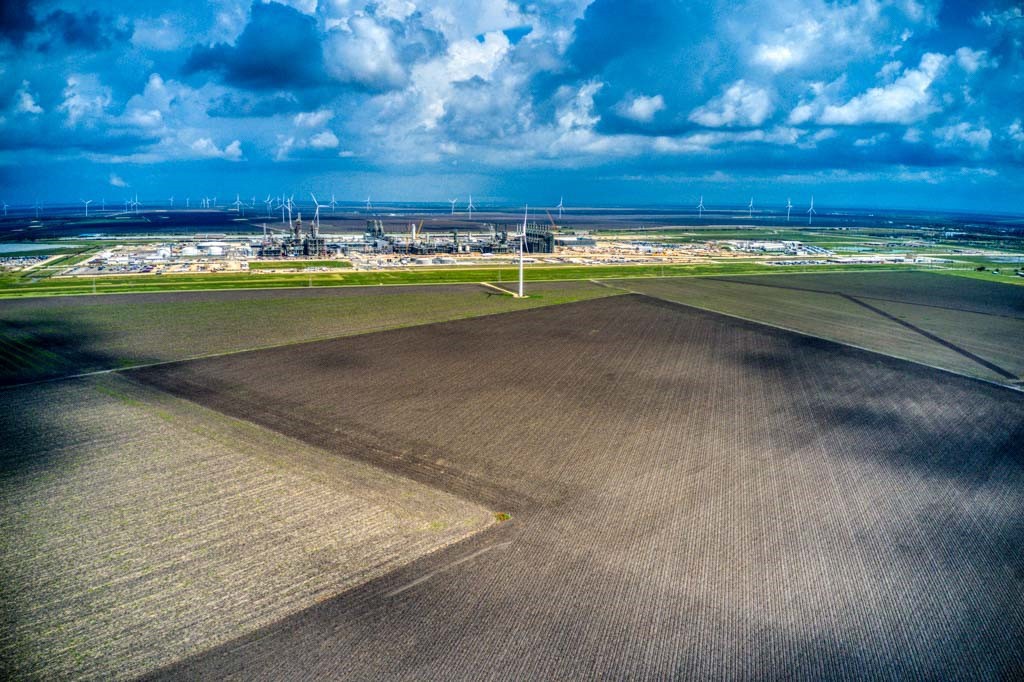 $2M FOR 127.6 ACRES W/MINERAL RIGHTS IN PORTLAND, TX