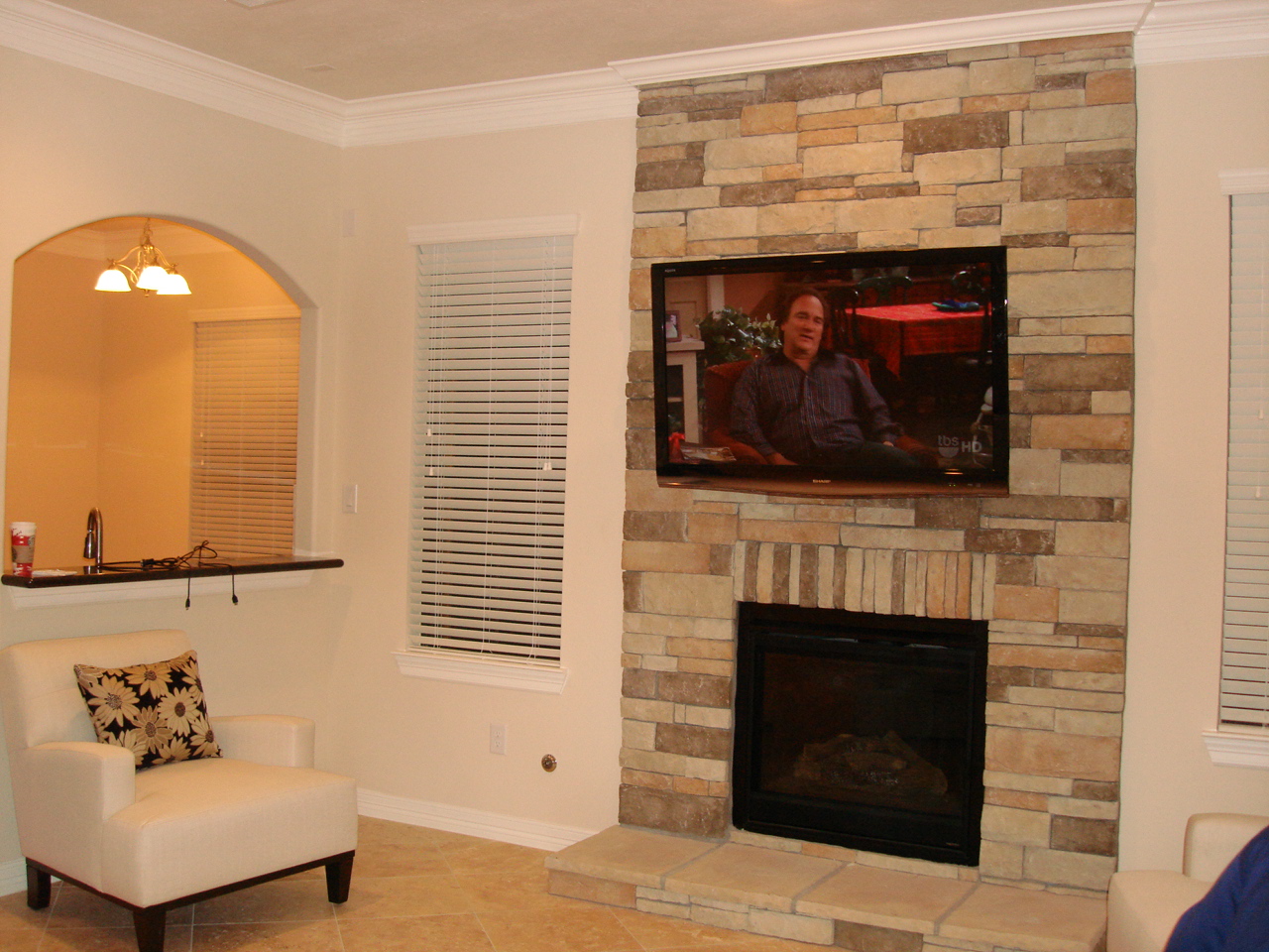 TV mounting service Houston