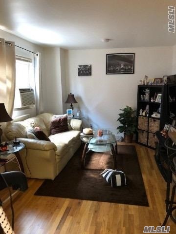 ID: (LEP) Brick 2 Family House For Sale In Whitestone