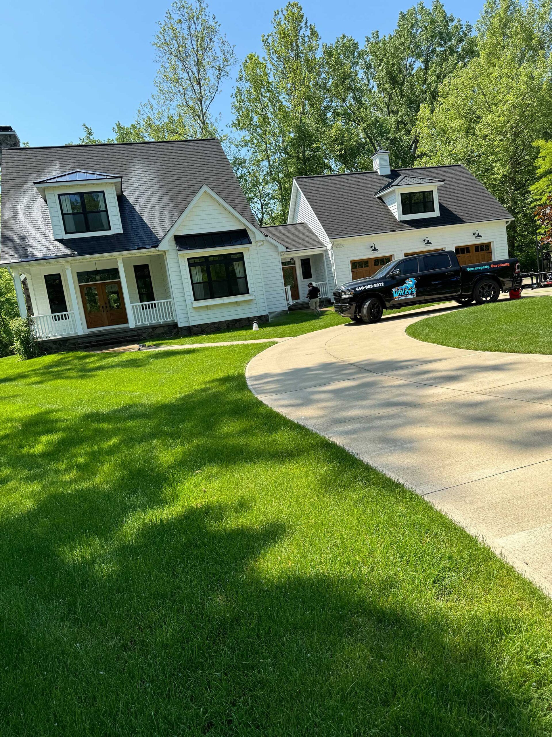 Wiley's Pressure Washing