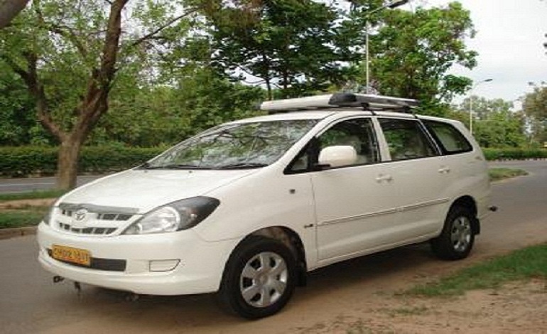 Delhi to Jalandhar One Way Taxi Service