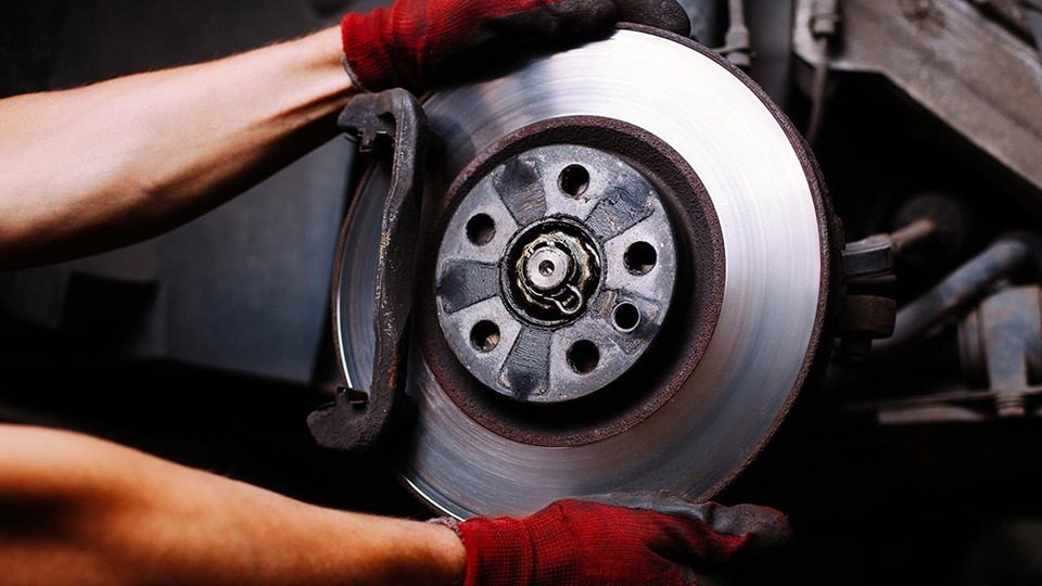 Aguilas Del Camino Tire Change