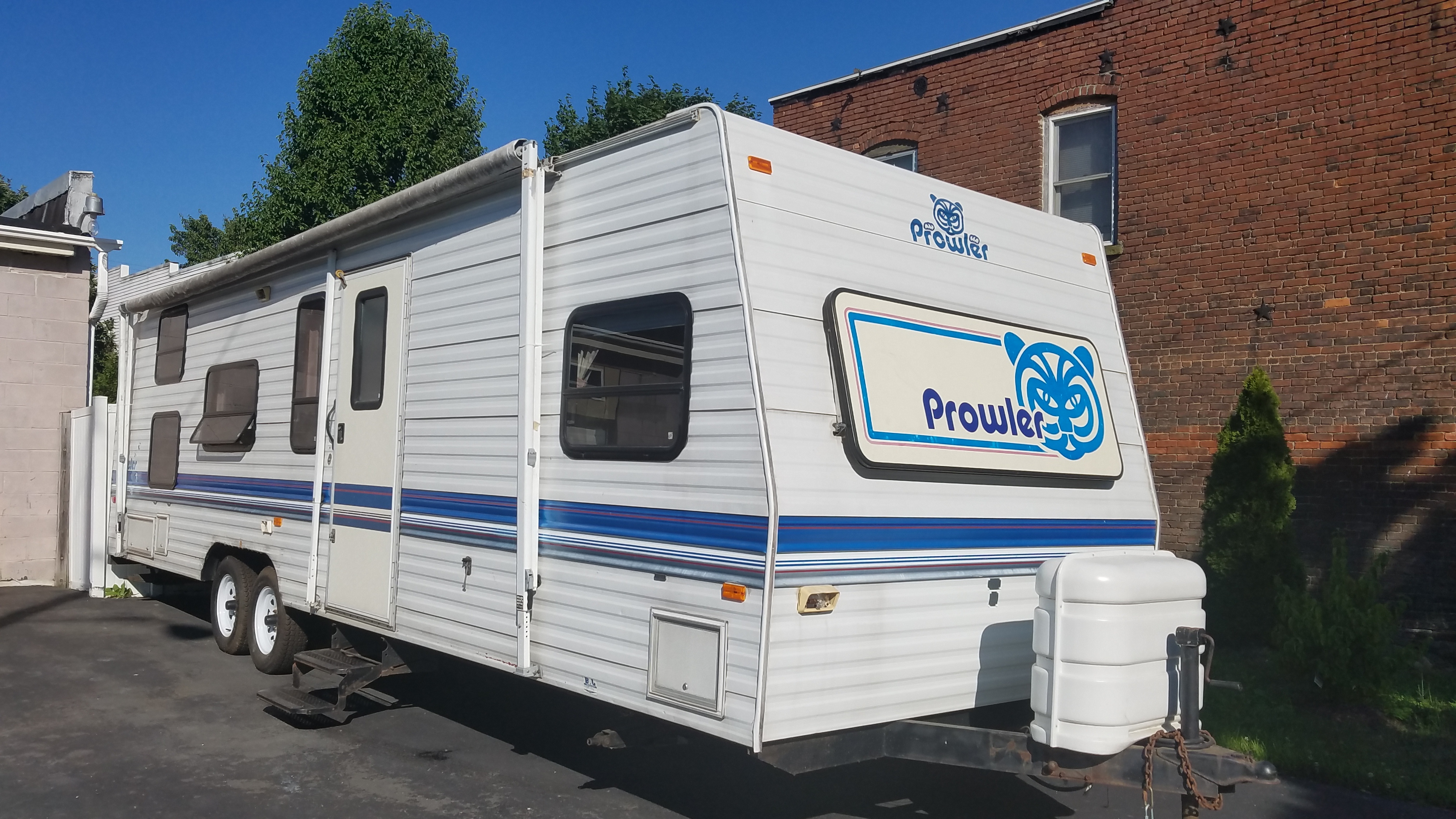 96 Prowler RV trailer