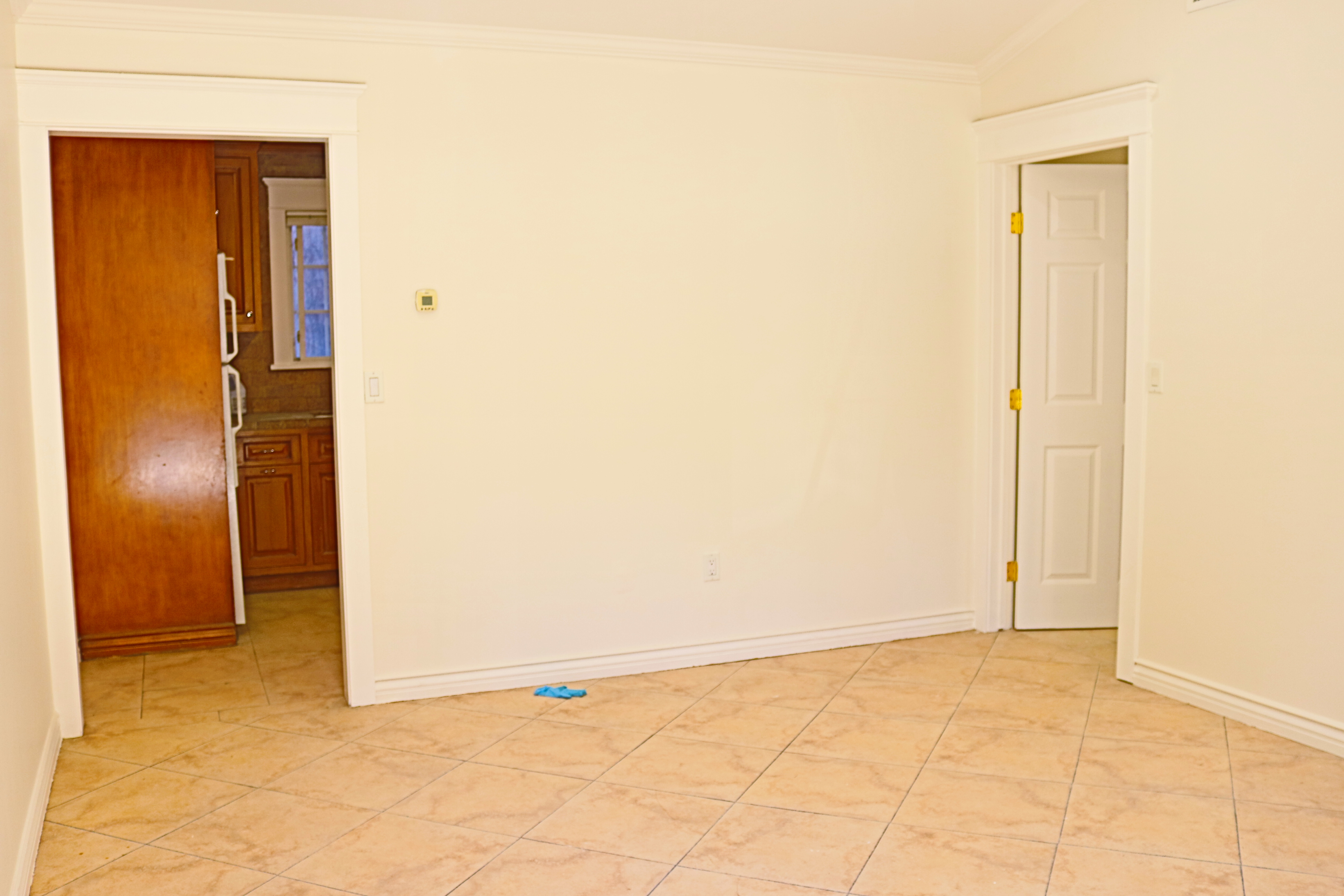 Prime 2/2B  Reseda Home with backyard $2795