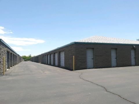 24/7 ACCESS Self Storage  U-STOR Greenway & 40th St
