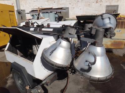 COLEMAN MH-40000L LIGHT TOWER
