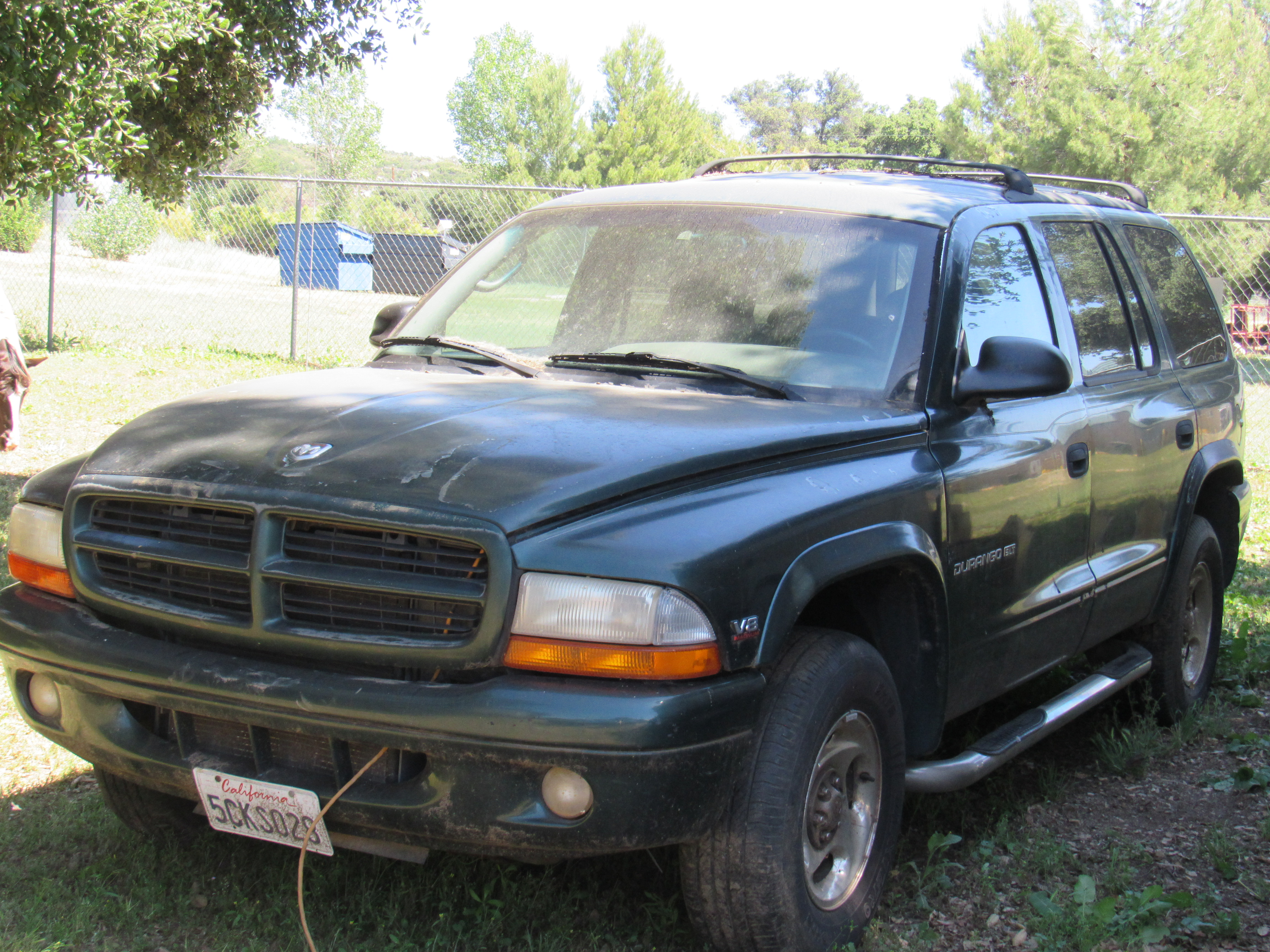 1998 Dodge Durango V8 Magnum engine