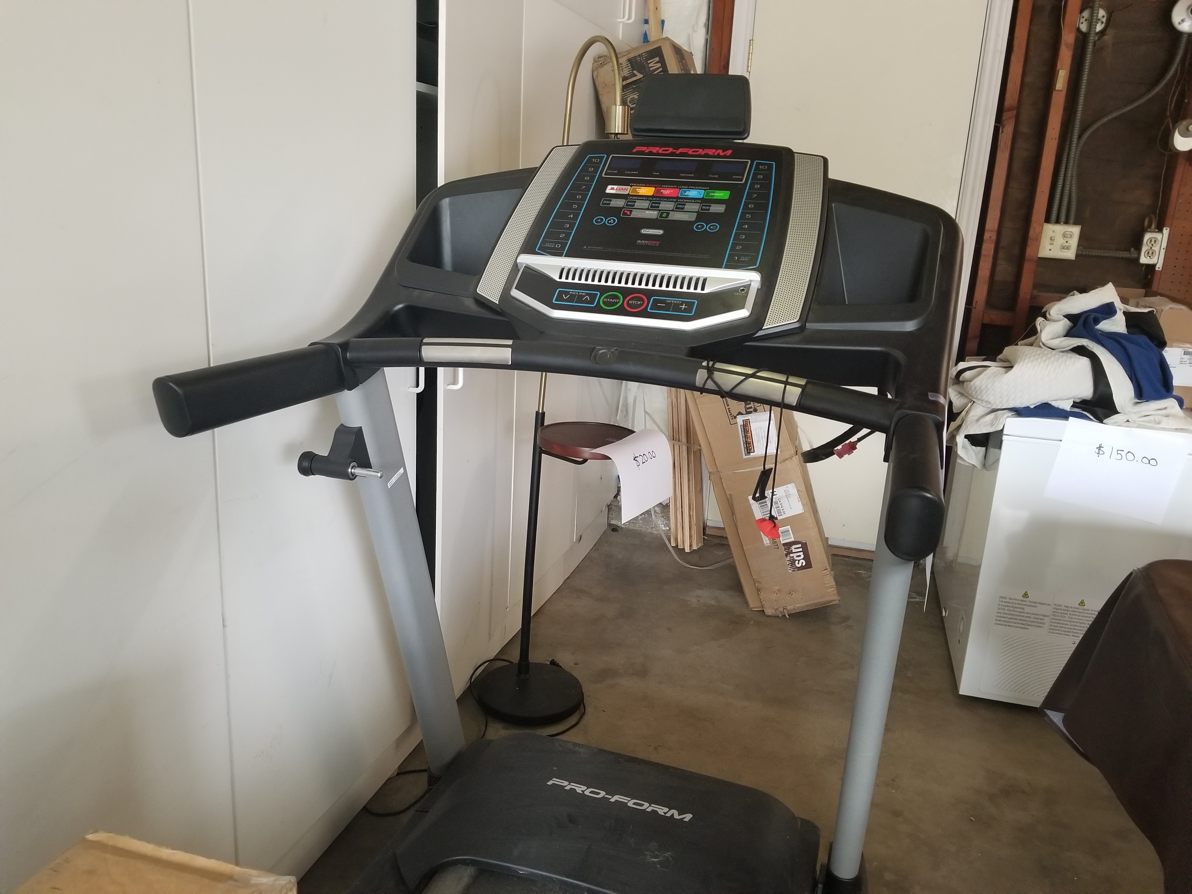 Pro-Form Treadmill - Jillian Michael's Edition!!