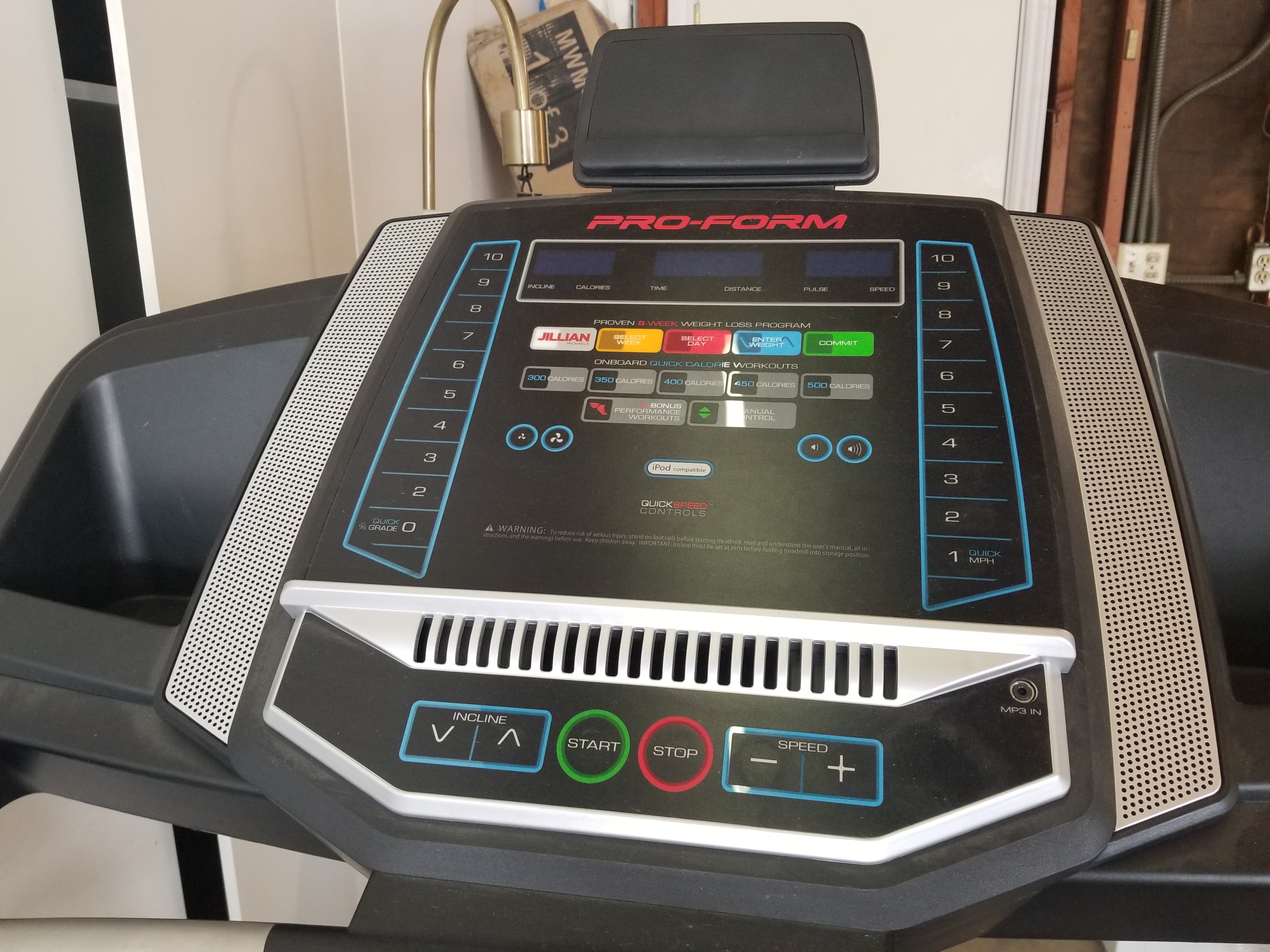 Pro-Form Treadmill - Jillian Michael's Edition!!