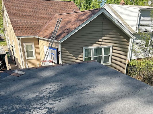 Roofing contractor in Bay Village OH | West Bay Construction