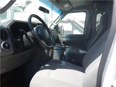 2009 FORD E-350 SD VAN