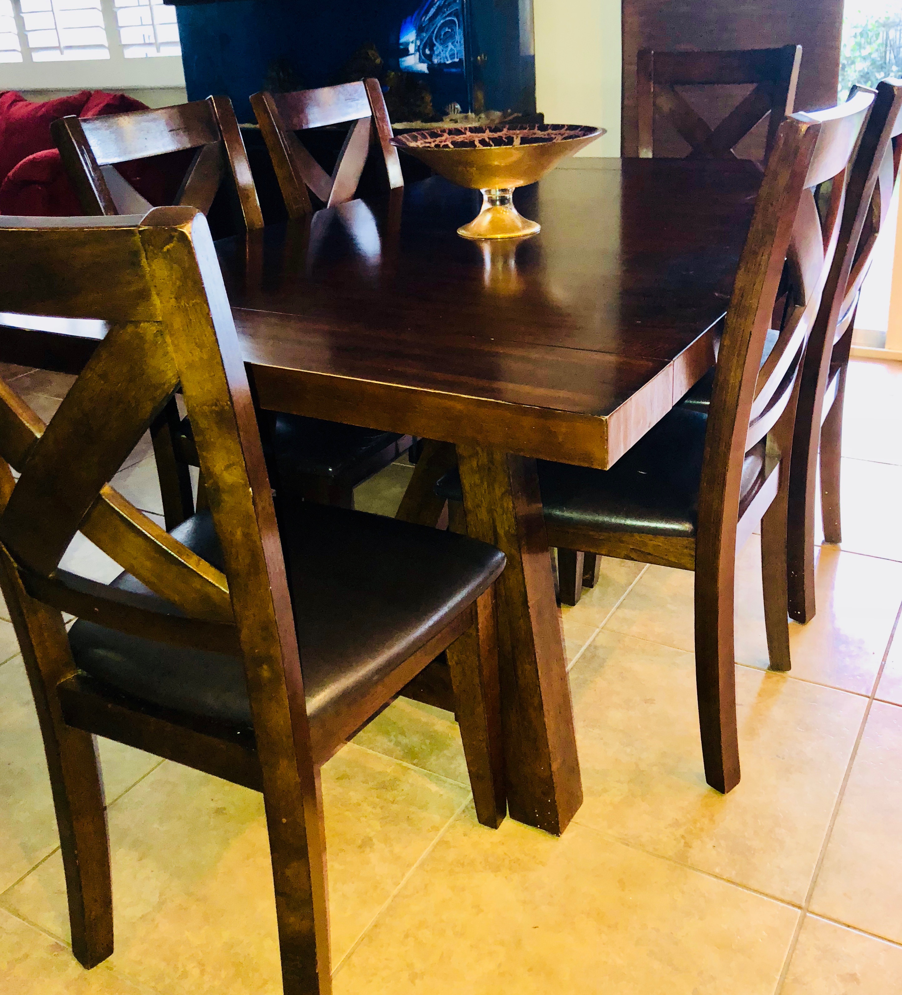 LL's ESTATE SALE