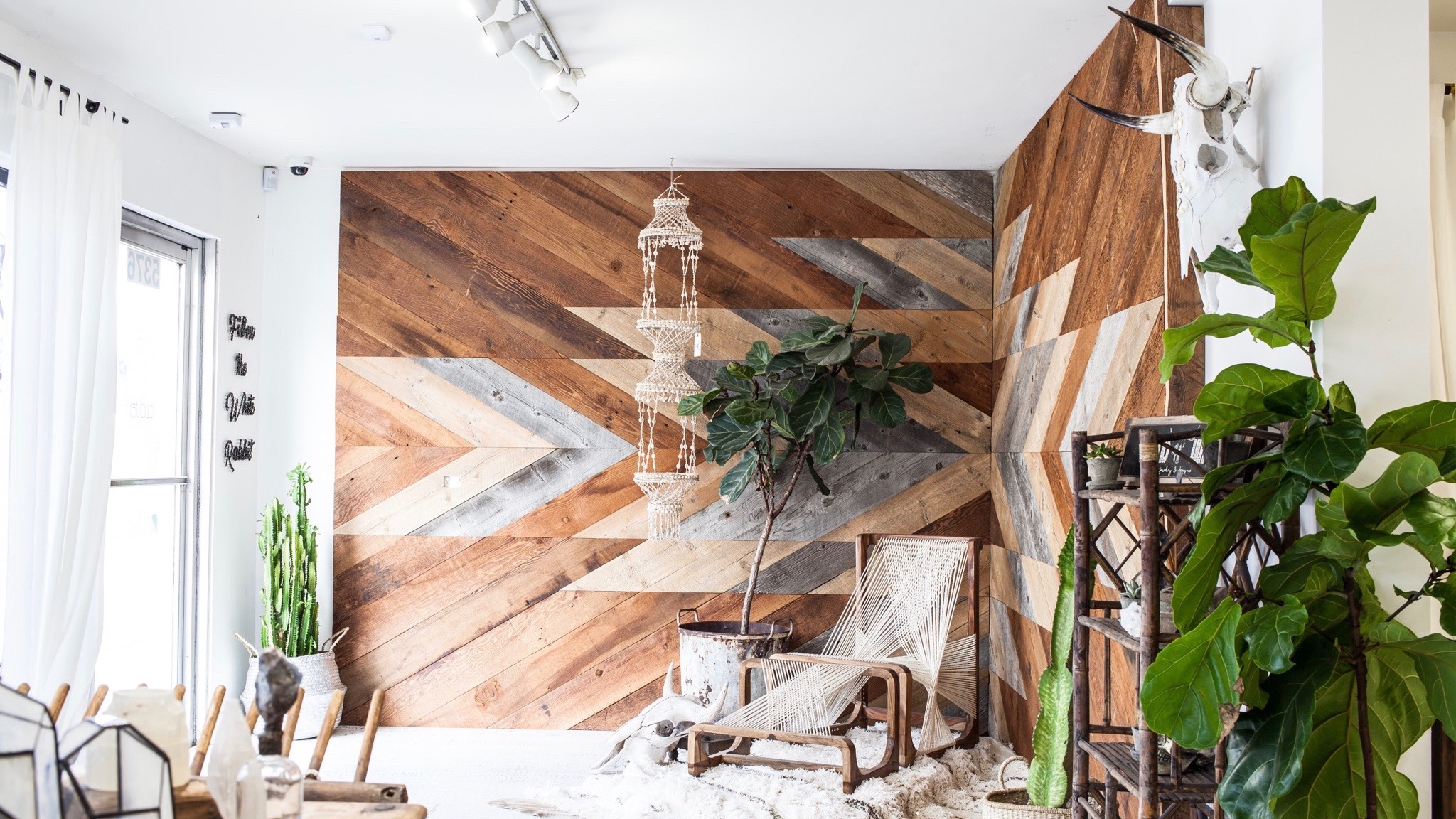 Vintage Timberworks - Antique Timbers, Planking, and Flooring