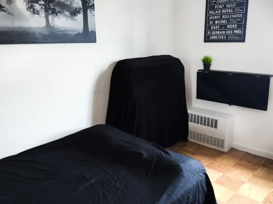 PLACE IN A ROOM IN MANHATTAN FOR A LONG TERM RENT