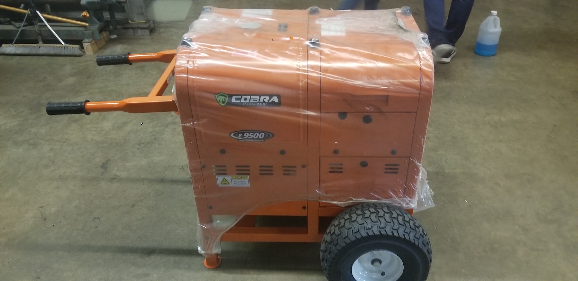 Cobra 9500 Electric Start Generator