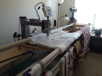 Nolting Fun Quilter, 10 foot table with QBot