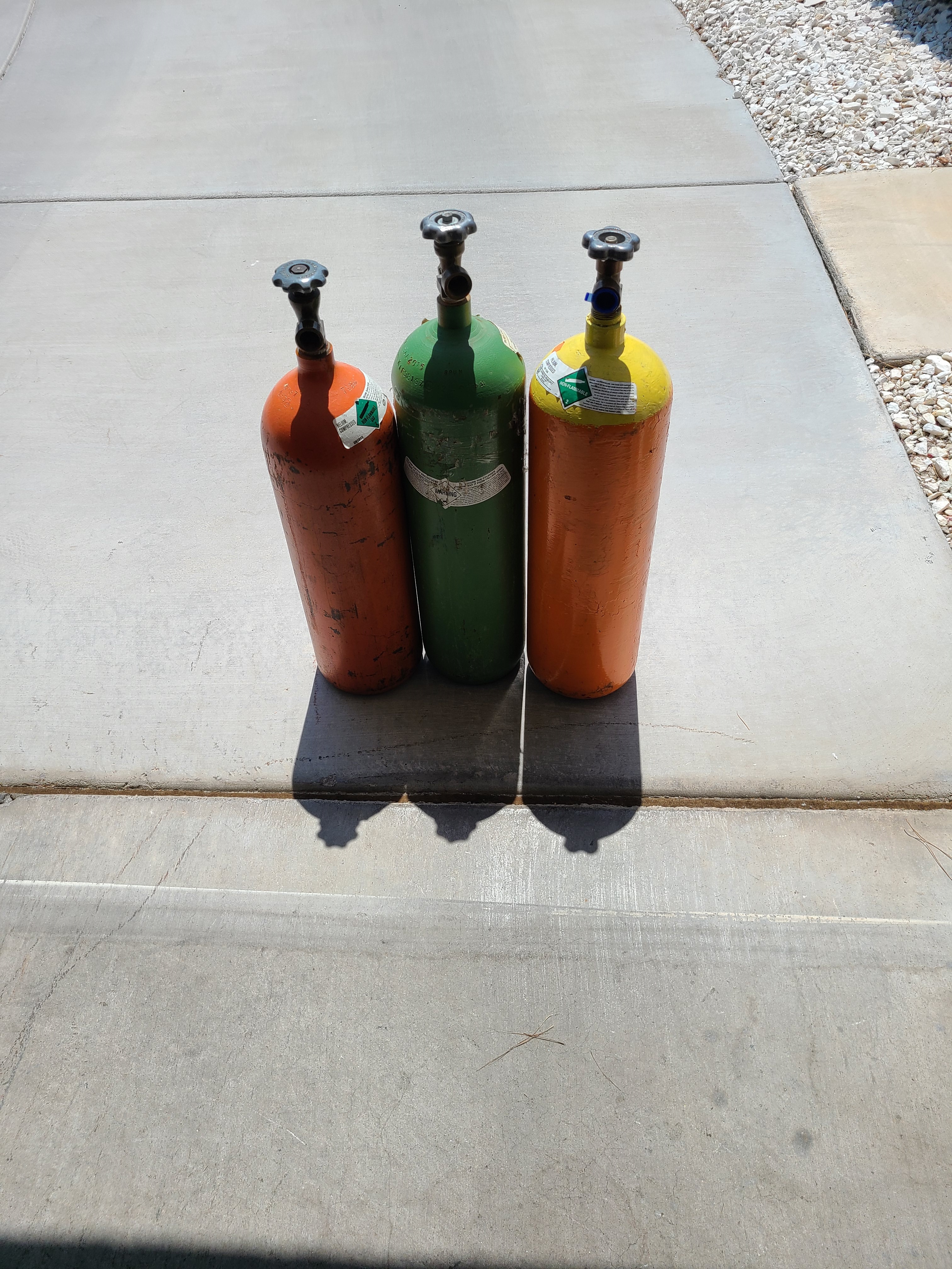 Helium Tank Rentals and Tank Refills in Las Vegas Nevada