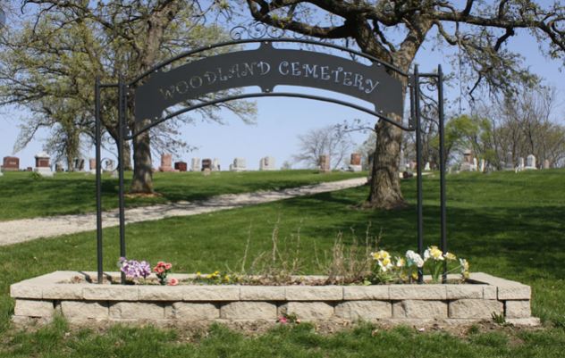 Cemetery Walk Woodland Cemetery in Lynnville