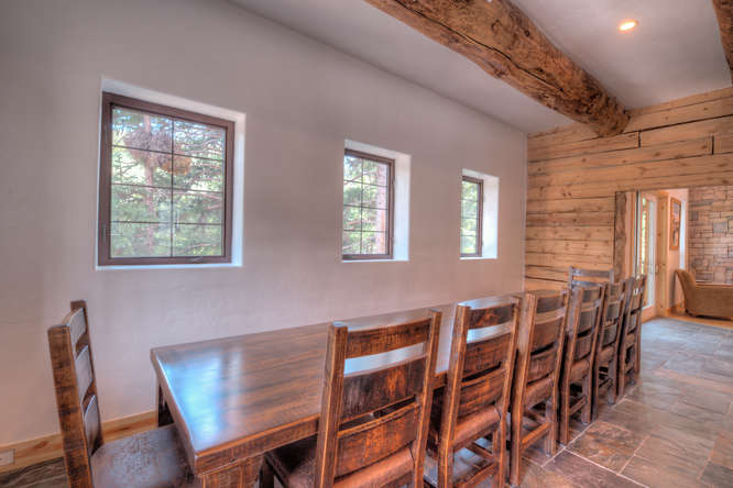 The LOG Lodge gorgeous views in the woods of Breck