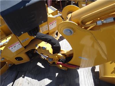 BRADCO BACKHOE MODEL 485