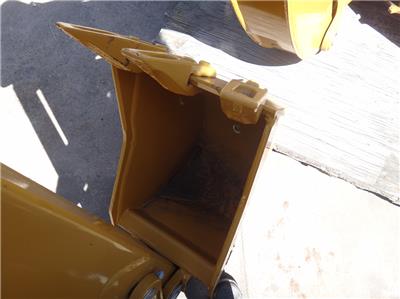 BRADCO BACKHOE MODEL 485
