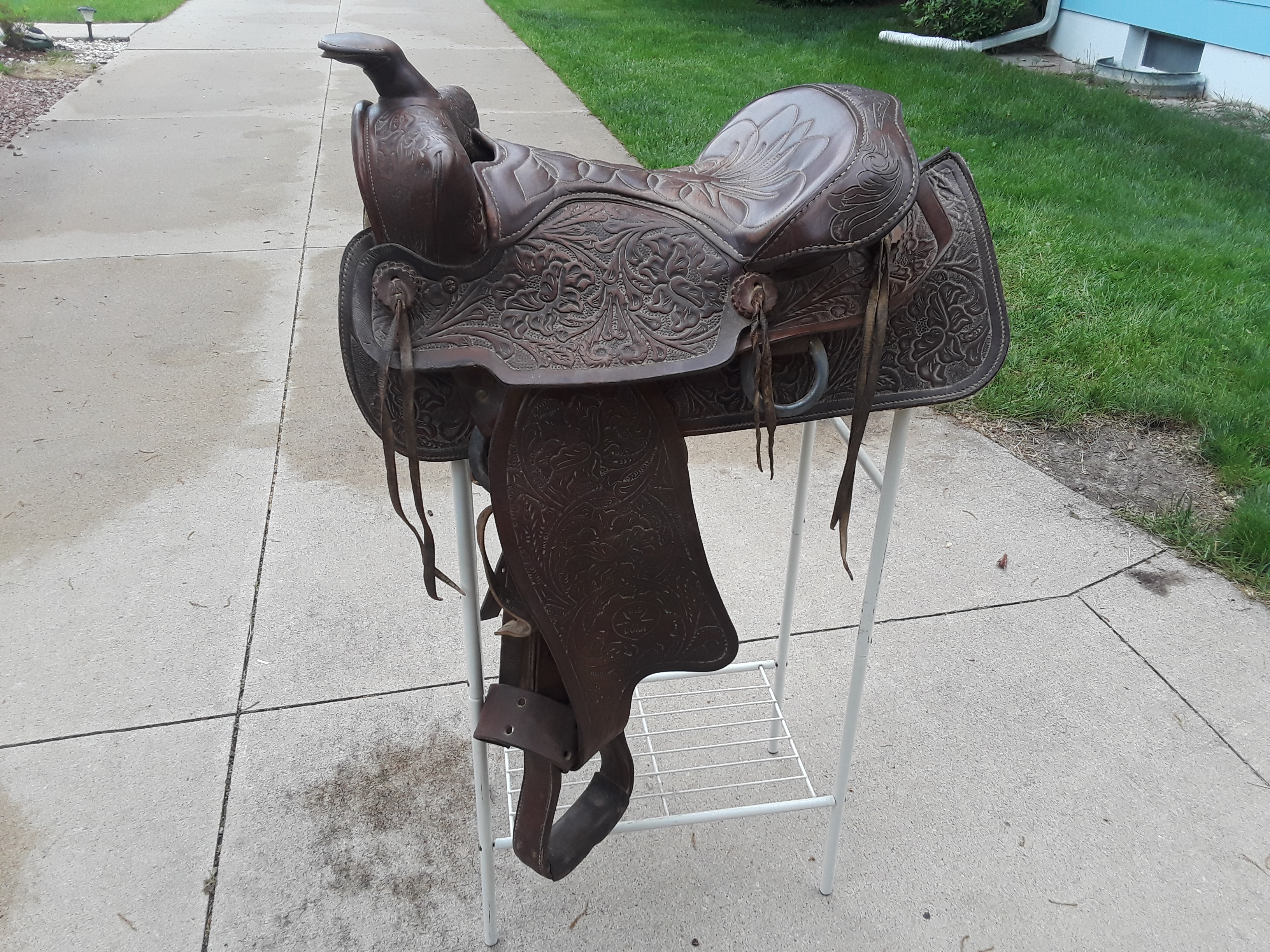 Multi Family Garage Sale WITH Horse Equipment & Show Attire