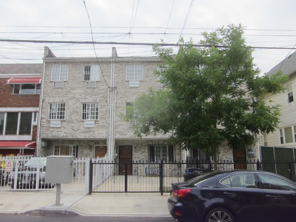 ID#: 1341104 Beautiful 3 Bedroom Apartment For Rent In The Bronx