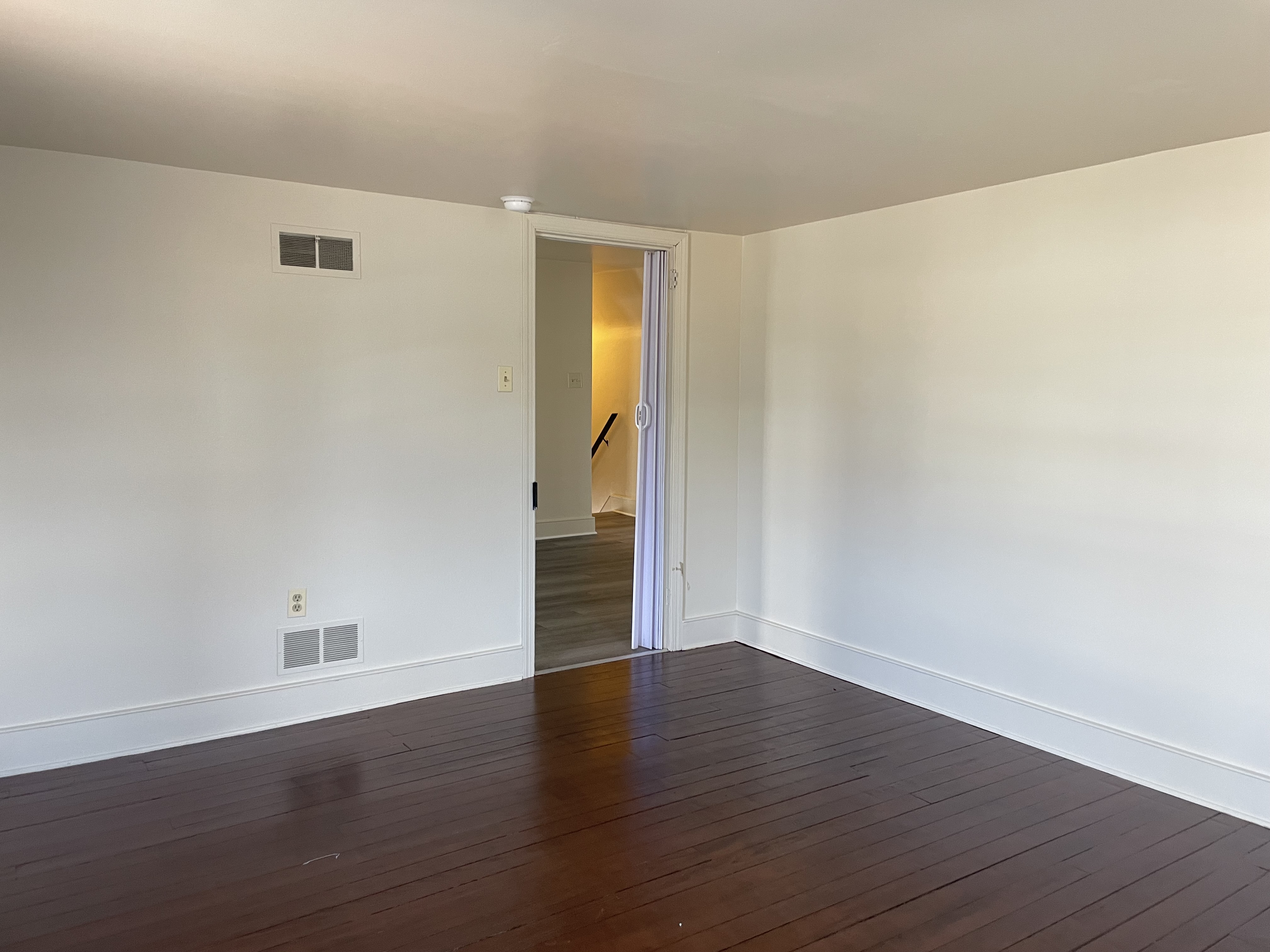 FOR RENT - 2688 Old Philadelphia Pk. Bird In Hand, PA 17505