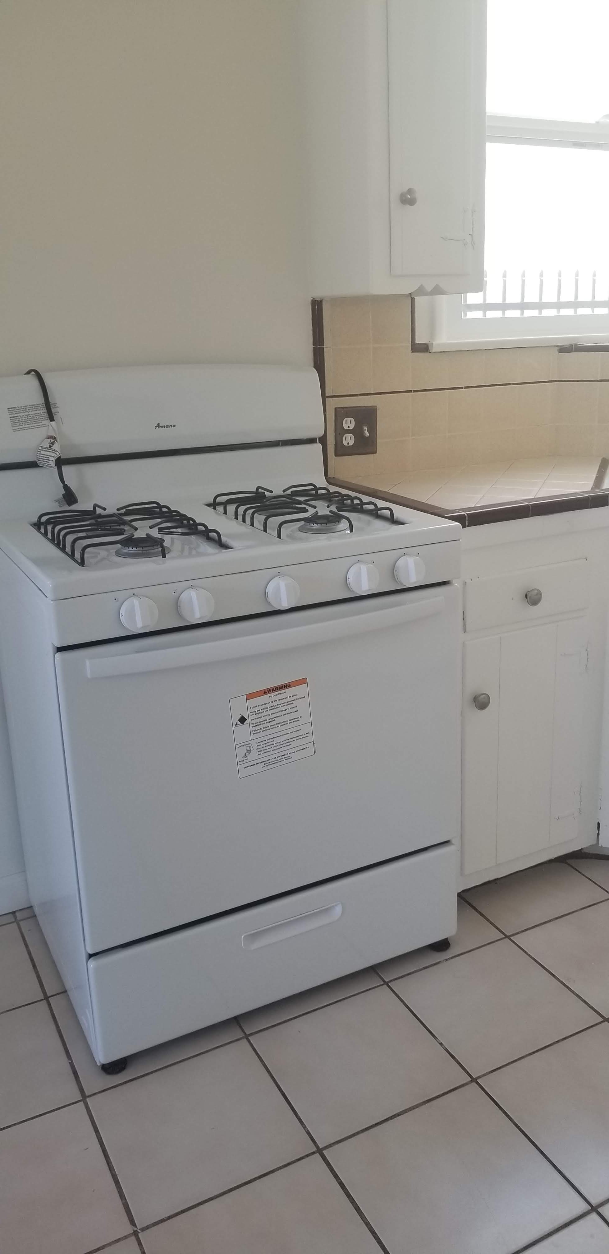 1 bed 1 Bath - Garden Unit with Private entry - Valley Village