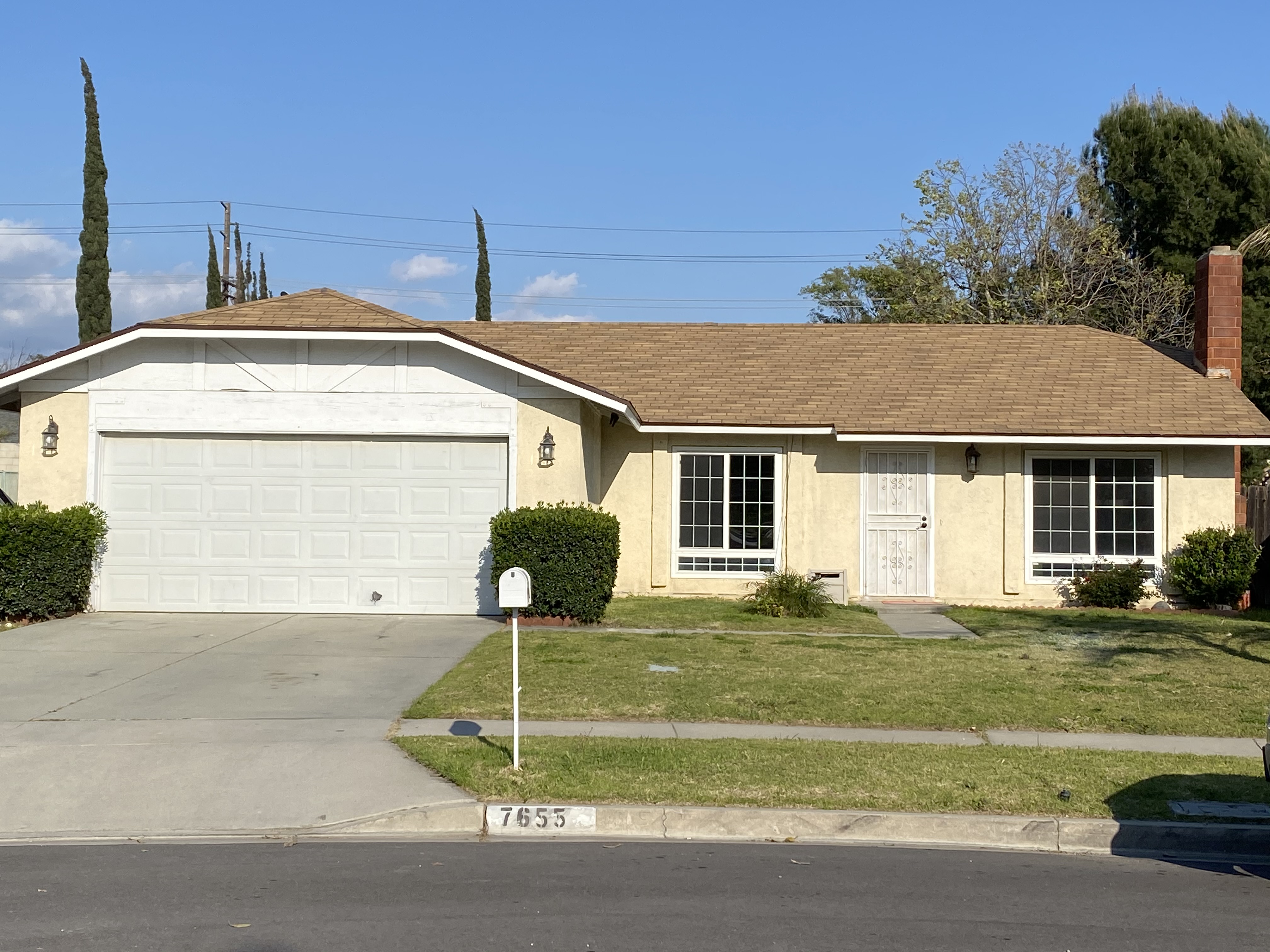 Spacious Fontana Home 4 Rent