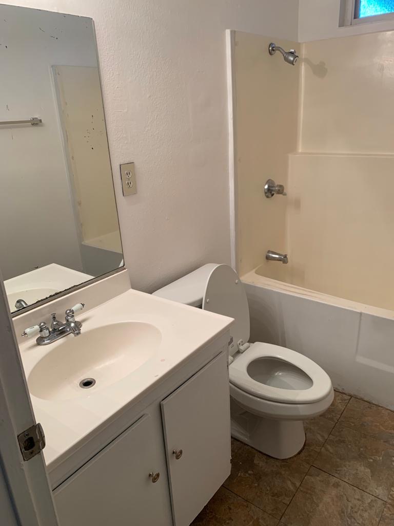 Spacious Fontana Home 4 Rent