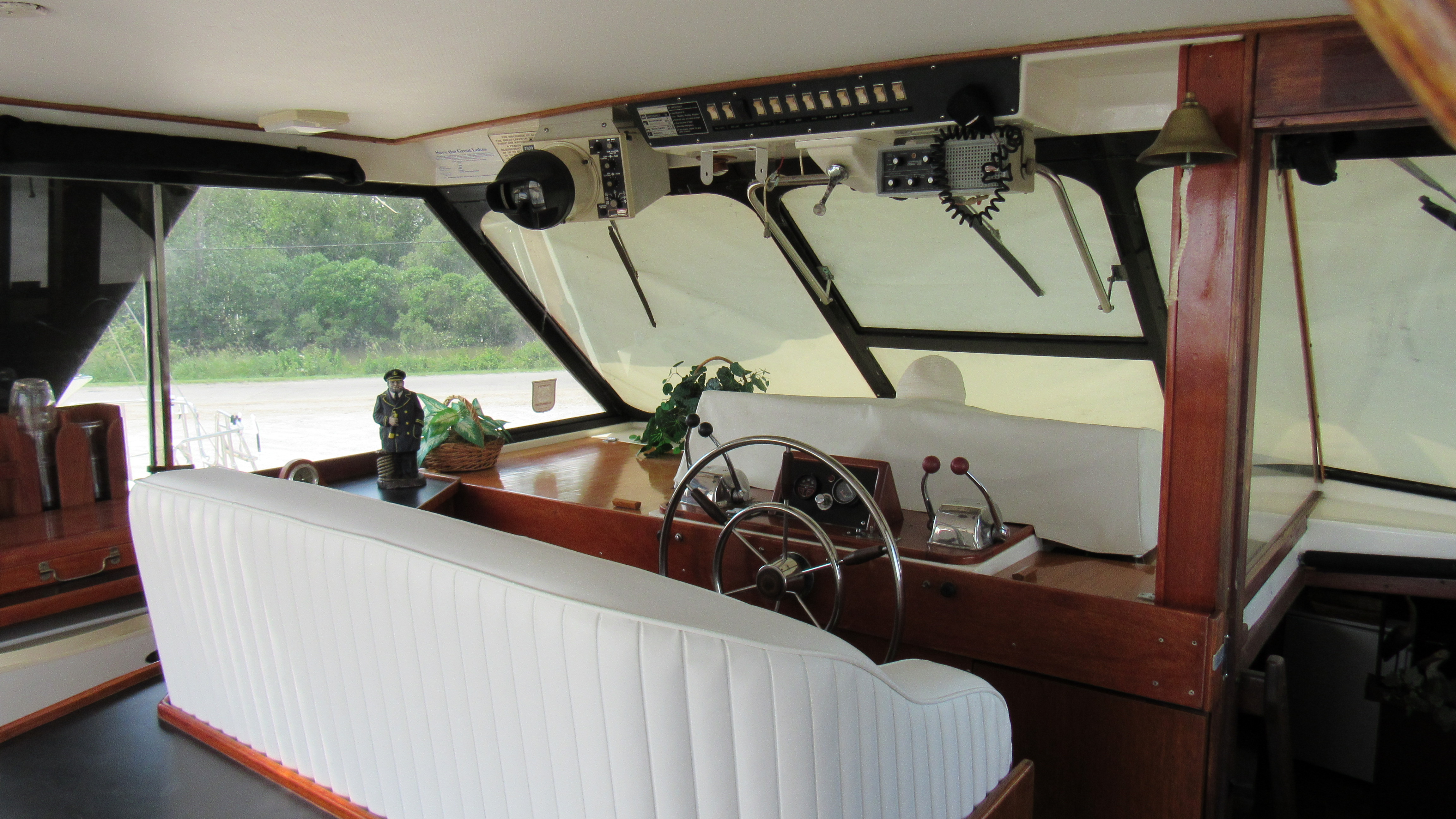 Pennysaver 1974 Trojan F44 Motor Yacht For Sale Huge