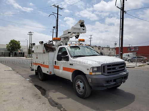 2003 FORD F550 BUCKET TRUCK