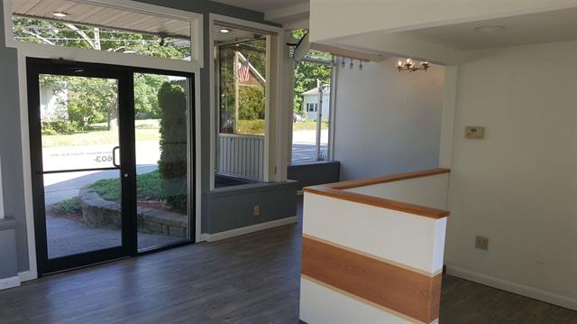Great Building to put your Business in! High traffic road on High Street in Somersworth