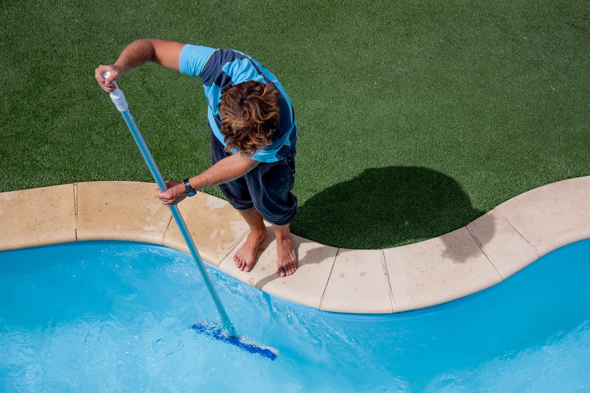 Barker's Pool Service & Repair