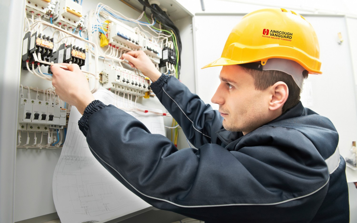 Hire Licensed and professional electrician in Richmond TX