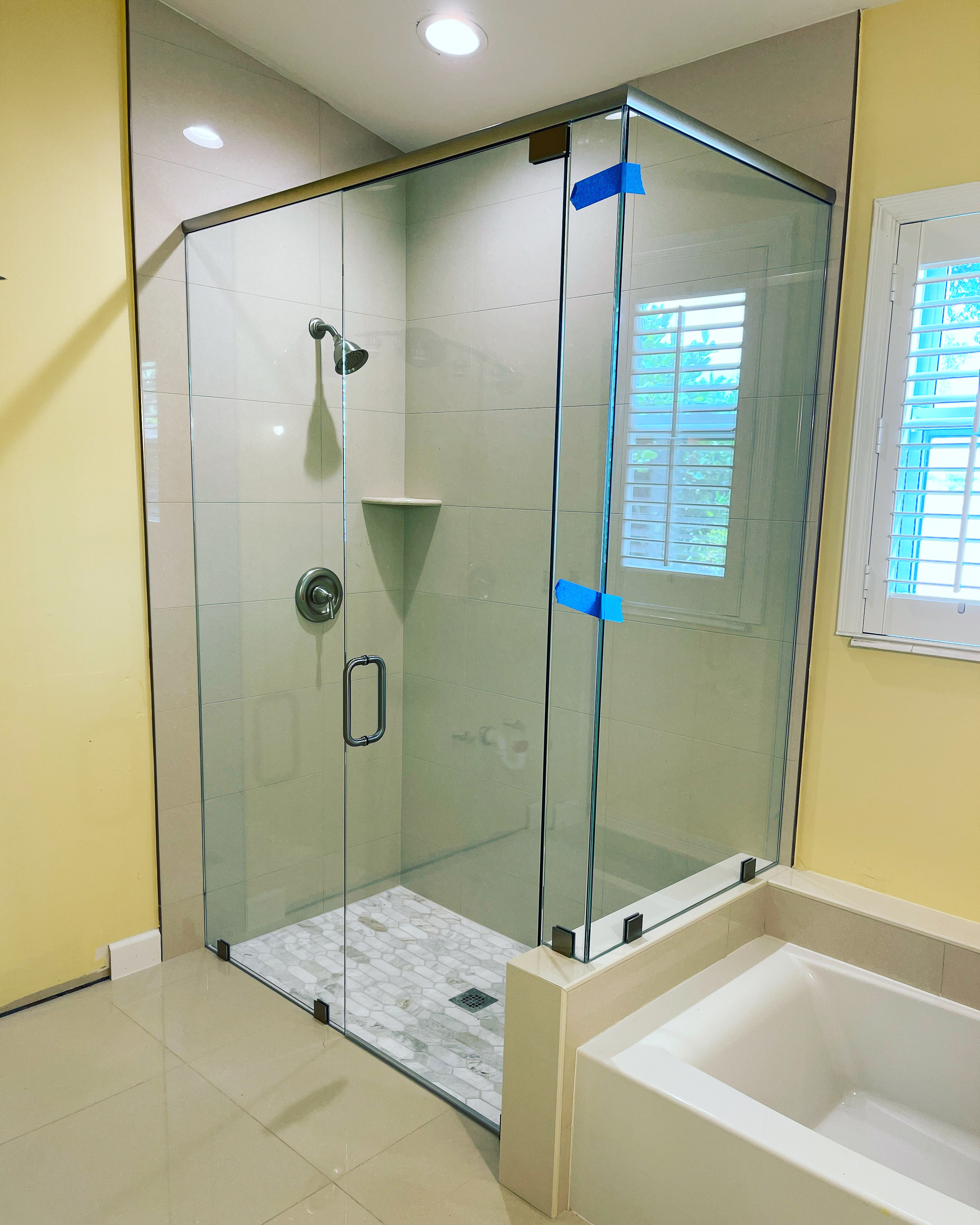 FRAMELESS SHOWER DOORS/TRADITION FL/PORT ST Lucie FL