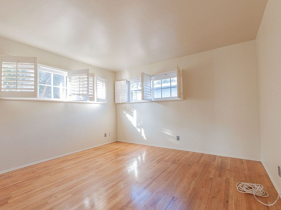 3B/2BA 9107 Hasty Ave, Downey, CA 90240