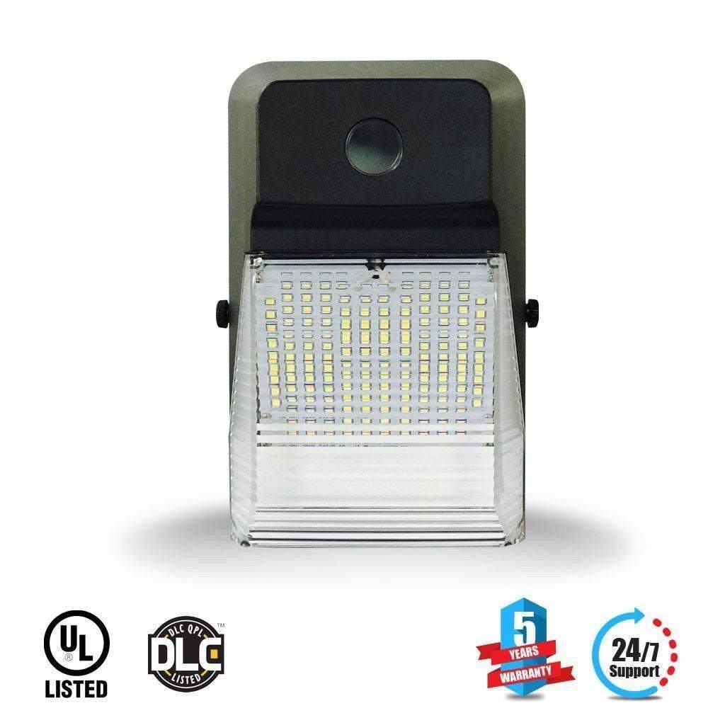 Best Outdoor LED Wall Pack 20W 5700K Forward Throw, 2200 Lumens