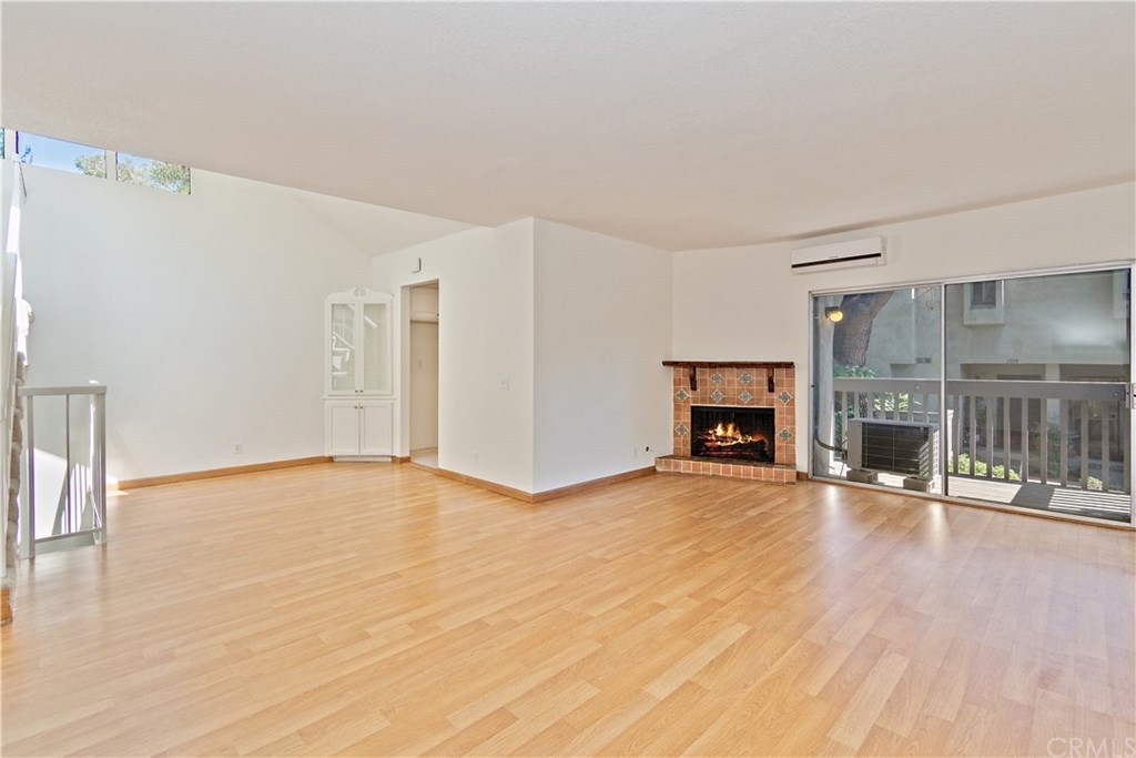 Montebello Room for Rent