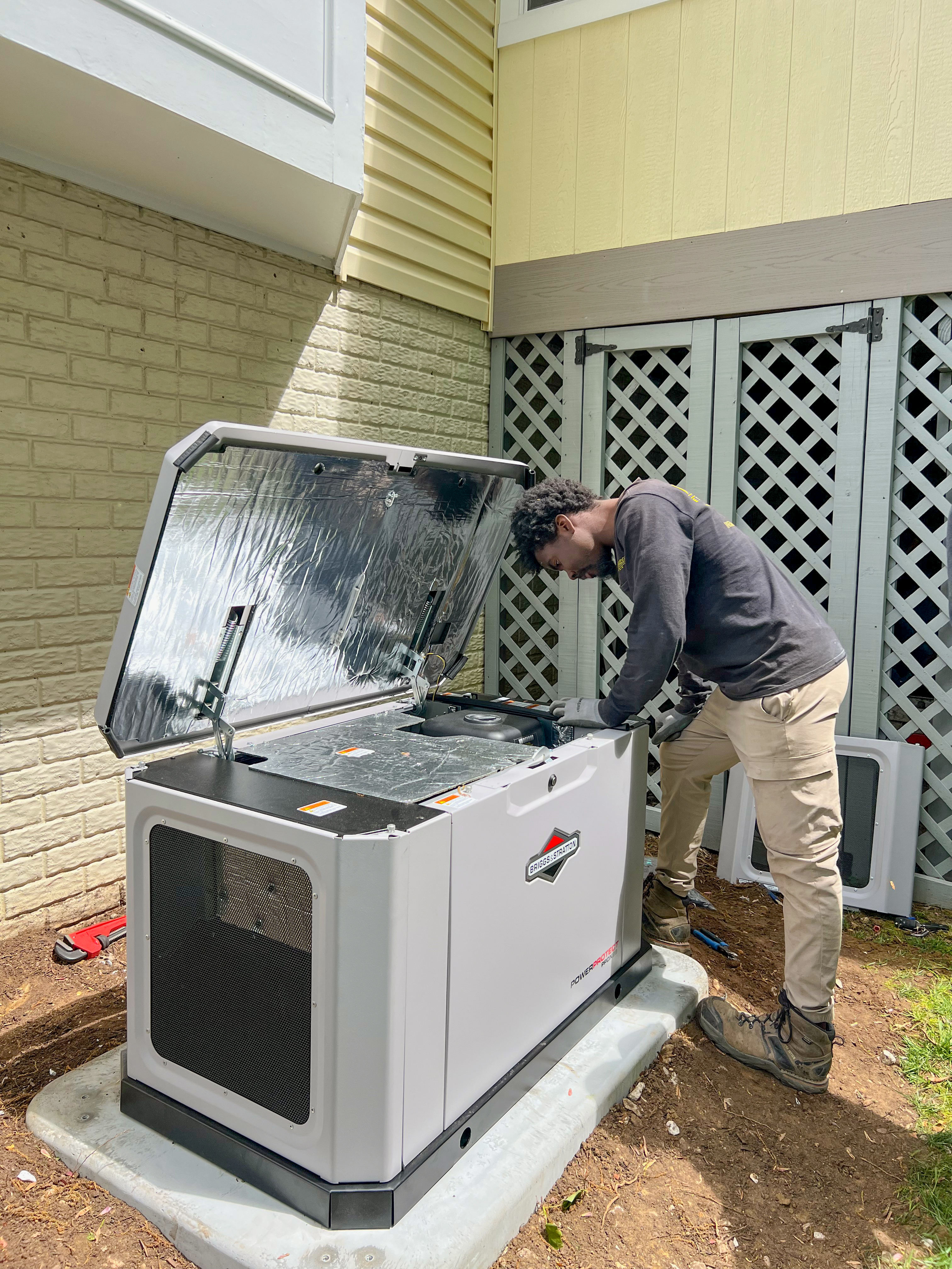 Trusted Commercial Generator Services in Arnold | Weisman Electric Co.
