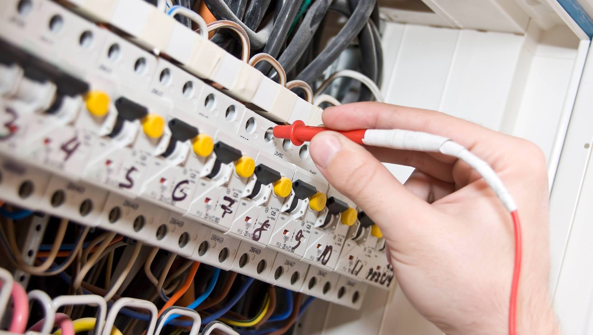 Best electrician in Spring at economical price