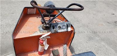 TAYLOR DUNN SS5-36 ELECTRIC UTILITY CART