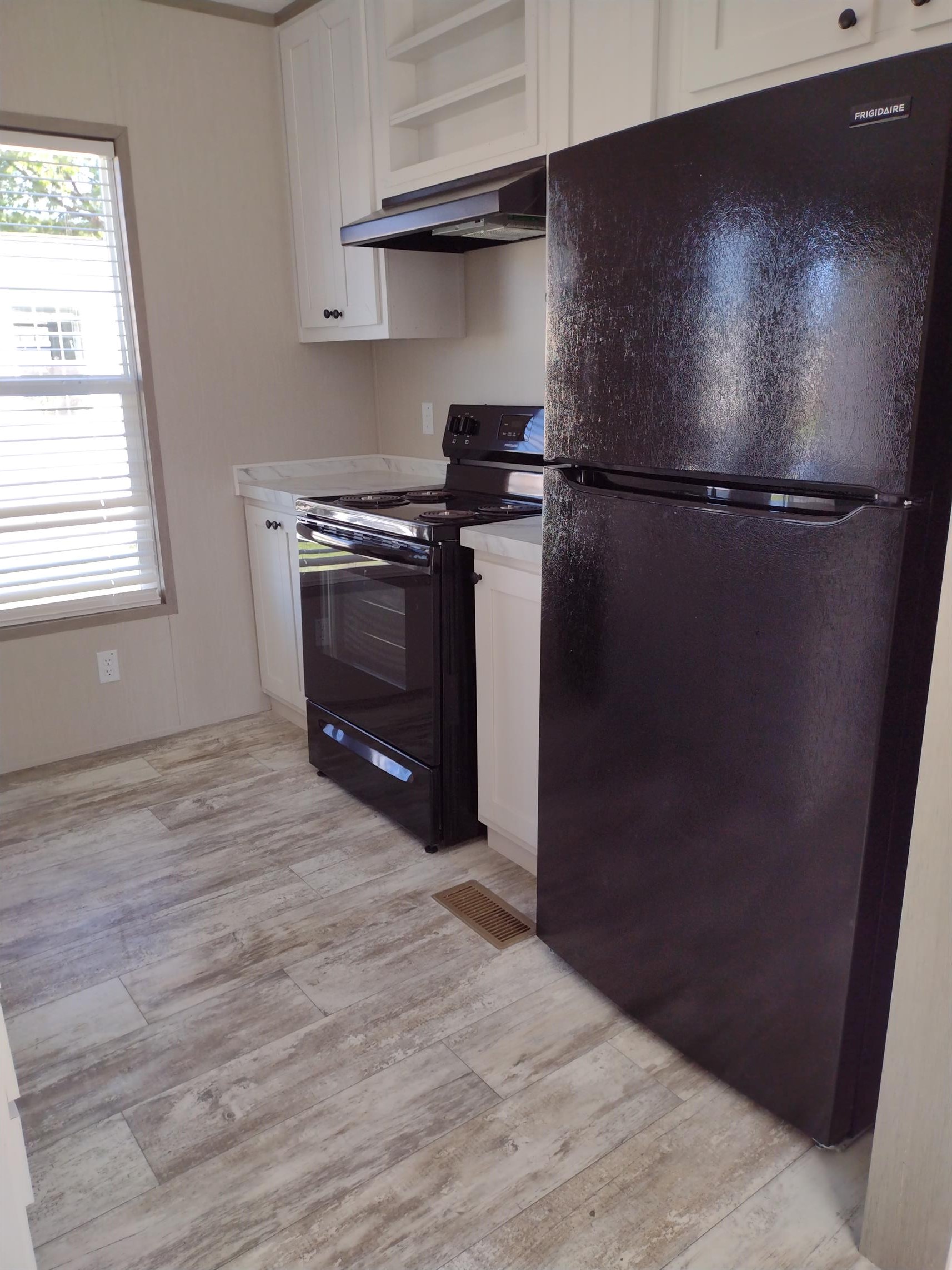 PRICE REDUCED, 1st Months Rent FREE, SAME Day App Fees WAIVED!