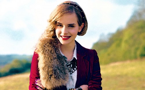 Emma-Watson-Wide-Screen-Wallpapers-38.jpg