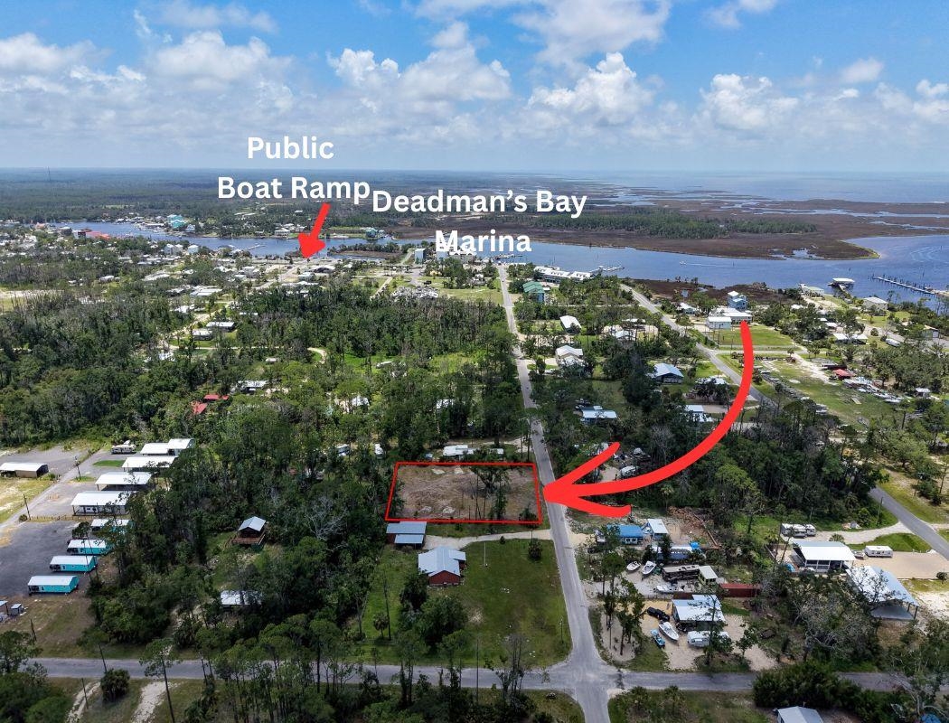 306  1st<br>Steinhatchee, FL