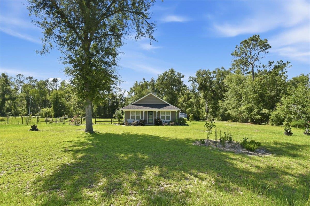 231  Green Tree<br>Lee, FL